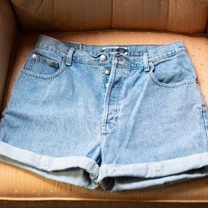 Vintage GAP Blue Jean Shorts - High-waist